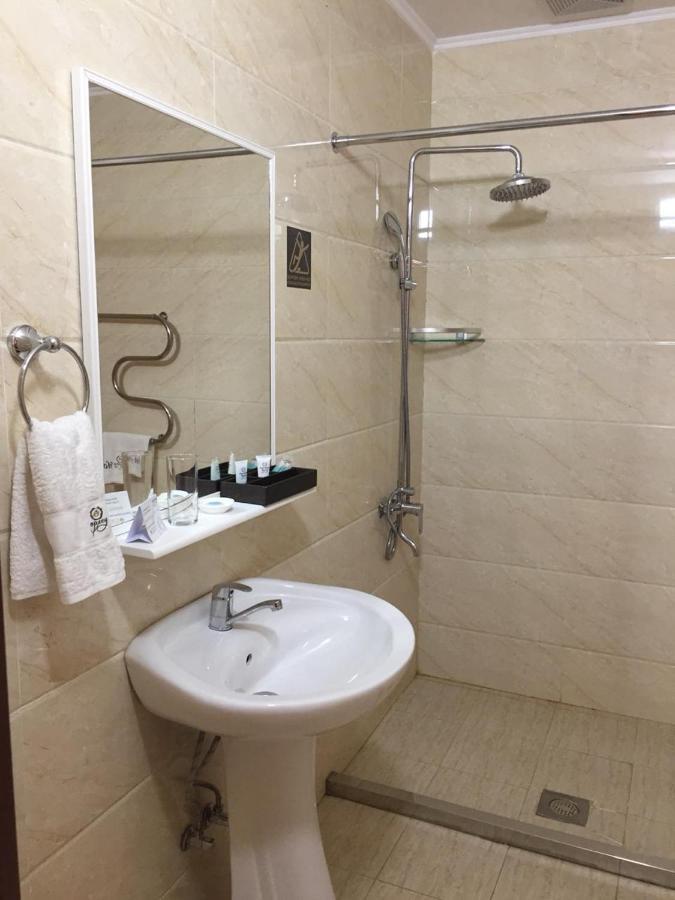 Park Hotel Al Bustan Шымкент Экстерьер фото